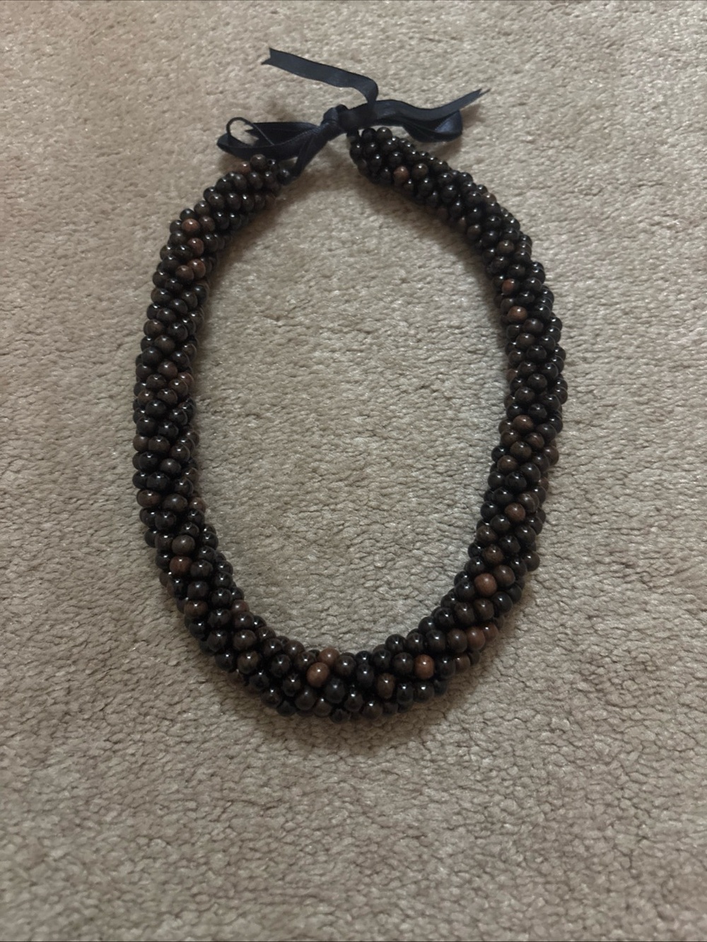 BROWN HAWAIIAN WILIWILI SEED LEI 18” Of Beads Women’s Necklace- Boutique